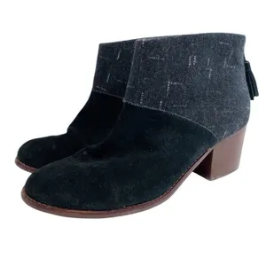 TOMS Gray Ankle Heels Boots Sz 9 Zip‎ Back Tassel Women's thumbnail 4