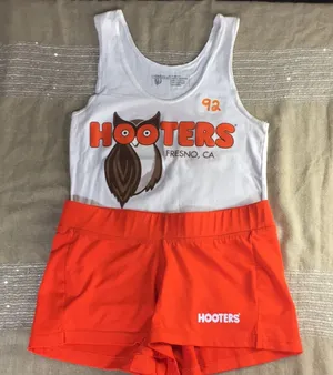 Bin 33 #92 Hooters Girl Worn Super Sexy Uniform Tank & Shorts From Fresno CA XS thumbnail 1