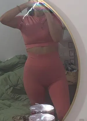 SheIn Pink Workout Set thumbnail 1