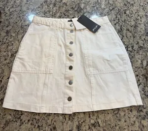 Nasty Gal White Button-Front Mini Skirt thumbnail 1