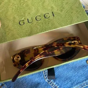 Vintage Gucci Brown Sunglasses thumbnail 3