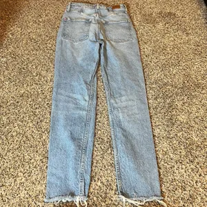 BDG Urban‎ Outfitters High Rise Skinny Jean Light Wash Distressed Hem Size 26 thumbnail 6