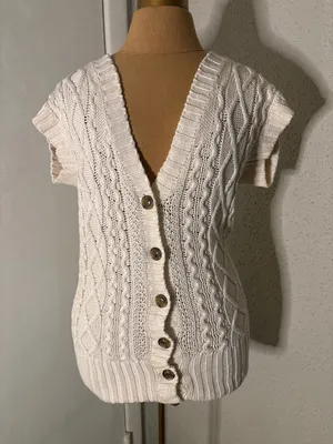 Aerie Cable Knit Cream Sweater Vest XS GrandmaCore Cozy Comfy Winter Cabincore thumbnail 1