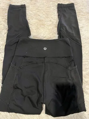 Lululemon pants yoga stretch waist pocket black Size 20x29 See Pics For Size thumbnail 1