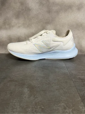 New Balance Wide Dynasoft Pesu V1 Women's White Sneakers Size 8.5D thumbnail 12