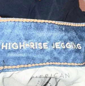 American Eagle Jeans thumbnail 5