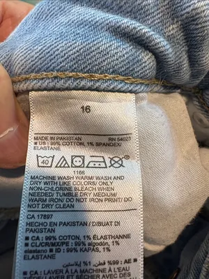 Old Navy Light Wash Women’s High-Rise Button Fly Jeans - Light Blue thumbnail 4