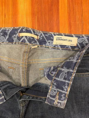 Vintage Gap low rise straight leg Jeans with interior design thumbnail 2