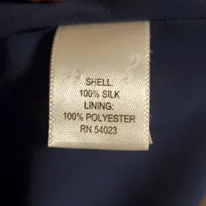 Banana Republic Elegant 100% Silk Blue Sleeveless Top. Size:S thumbnail 7