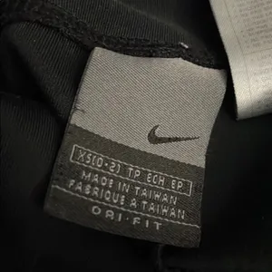 Nike Dri-Fit Running Leggings Size XSmall thumbnail 3