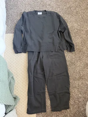 Old Navy Sweat Set thumbnail 1