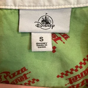 Disney Parks Unisex Toy Story Pizza Planet Button Down Camp Shirt S thumbnail 8
