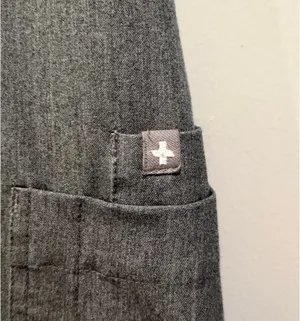 FIGS Yola Elastic Waistband Skinny Scrub Pants Graphite Grey PO 1290 thumbnail 7
