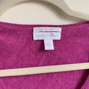 Charter Club V- Neck 100% Cashmere Sweater (Sz L) Bright Heathered Purple thumbnail 3