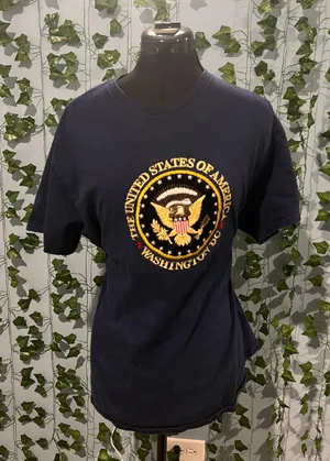 Gildan Navy Blue United States of America Washington D.C. tee thumbnail 1