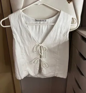 abercrombie blouse thumbnail 1