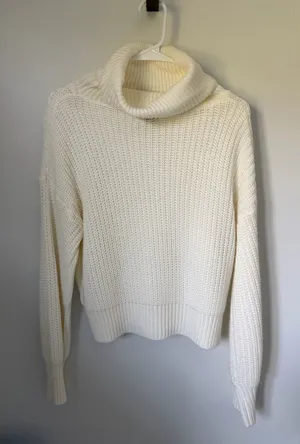 Cream Turtleneck sweater White Size M thumbnail 1
