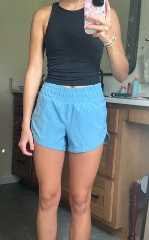 Lululemon Cropped Tank Top thumbnail 1