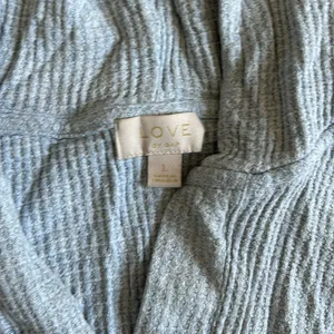 Love by gap hoodie thumbnail 2