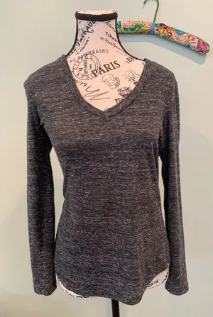 Women's Small Heathered Charcoal Gray Basic V-Neck Long Sleeve T-Shirt Top thumbnail 1