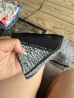 Lululemon Crop Leggings Size 10 thumbnail 3