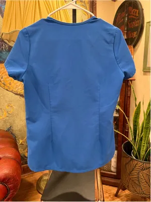 FIGS Technical Collection Blue V-Neck Scrub Top Women's XS Slim Fit Soft Stretch thumbnail 5