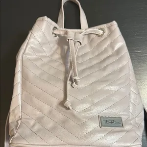 Bella Russo White Faux Leather Convertible Mini‎ Backpack Shoulder Bag Quilted thumbnail 1