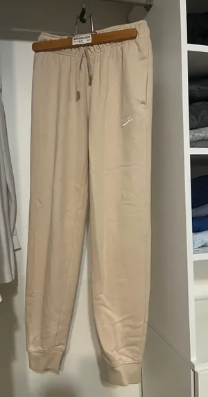 Nike Sweatpants thumbnail 2