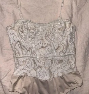REVOLVE x Superdown Stasia Lace Bodysuit in White & Nude thumbnail 3