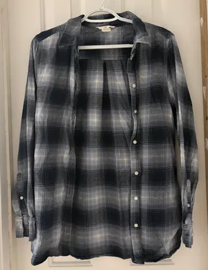 H&M Blue plaid flannel  thumbnail 1