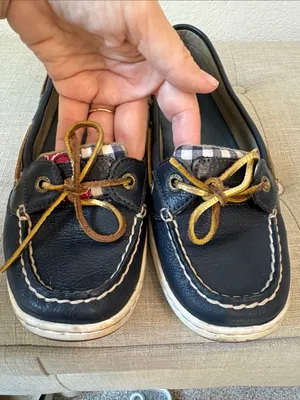 Sperry Navy Leather Boat Shoes with Red Plaid & Bandana quilt Accents 8.5 thumbnail 6