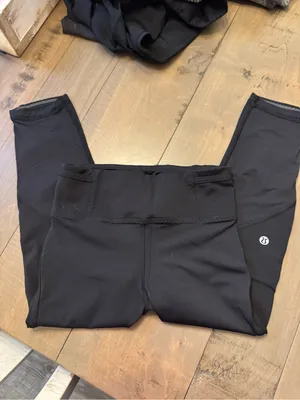 Lululemon Size 2 crop leggings - 2 pairs!!! - black thumbnail 8