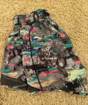 Lululemon  hotty hots high-rise 4” 4 thumbnail 1