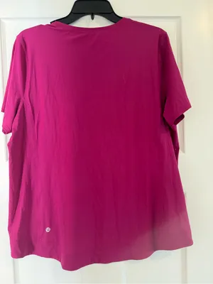 Lululemon Training Tee in Magenta Purple Size 12 NWOT RT $58 thumbnail 2
