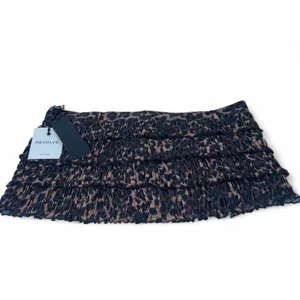 New Revolve Lioness L Match Point Mini Skort Skirt Shorts Print Leopard Ruffle thumbnail 2