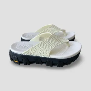 P448 Bondi Platform Flip Flops Cream Black Vibram Lug Sole EU 41 Grunge Y2K insp thumbnail 5