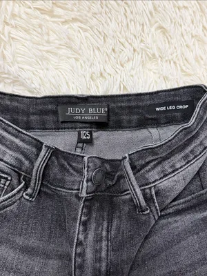Judy Blue Wide Leg Cropped Frayed Hem Jeans thumbnail 3