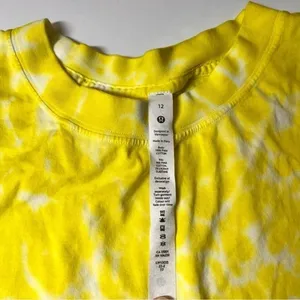 NWOT Lululemon All‎ Yours Cropped Cotton Tank Top Tie Dye Yellow Size 12 thumbnail 5