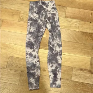 lululemon athletica align‎ Purple Tie-Dye Leggings size 4 thumbnail 3