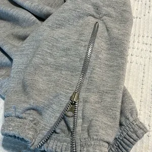 Big Flirt Cotton Gray Sweatpants Drawstring Joggers Low Rise Runs Snug Size M thumbnail 6