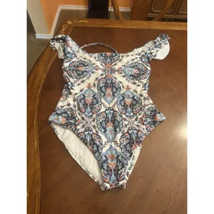 New Becca Floral One Piece Swimsuit Womens 2X Off Shoulder Ruffle Blue White thumbnail 3