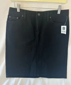 GAP Black Pencil Skirt with Classic Five-Pocket Style thumbnail 1