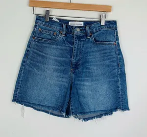 Aritzia Denim Forum 50s Arlo Mid Thigh Denim shorts. 28 thumbnail 1