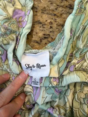 Sky to Moon Pastel Paisley Cutout Romper Size L thumbnail 2