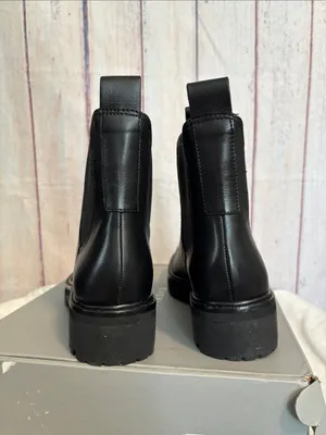 NIB Everlane The Lug Chelsea Boot thumbnail 10