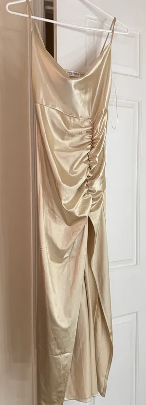 Popular 21 Dress thumbnail 1