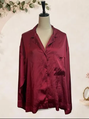 H&M Satin Button-Down Shirt in Wine thumbnail 3