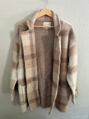 Thread & Supply Neutral Plaid Knit Cardigan Sweat Jacket Shacket Beige Taupe thumbnail 1