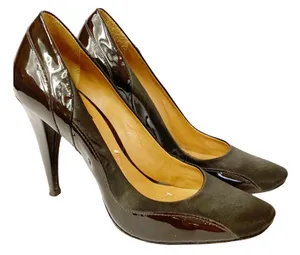 BCBGMAXAZRIA Brown Patent Leather Satin pump heels Women shoe size 7 B Brazil thumbnail 1