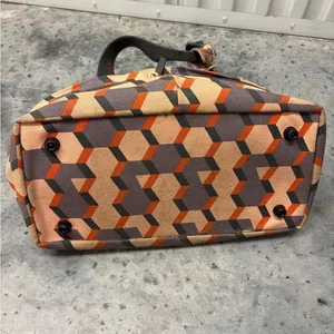 Kate Spade Saturday overnight back thumbnail 5